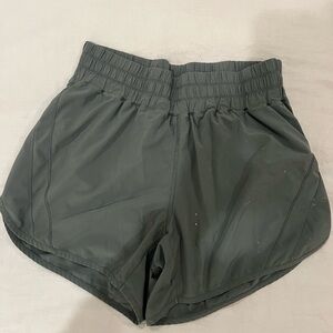 CRZ YOGA green Athletic Shorts